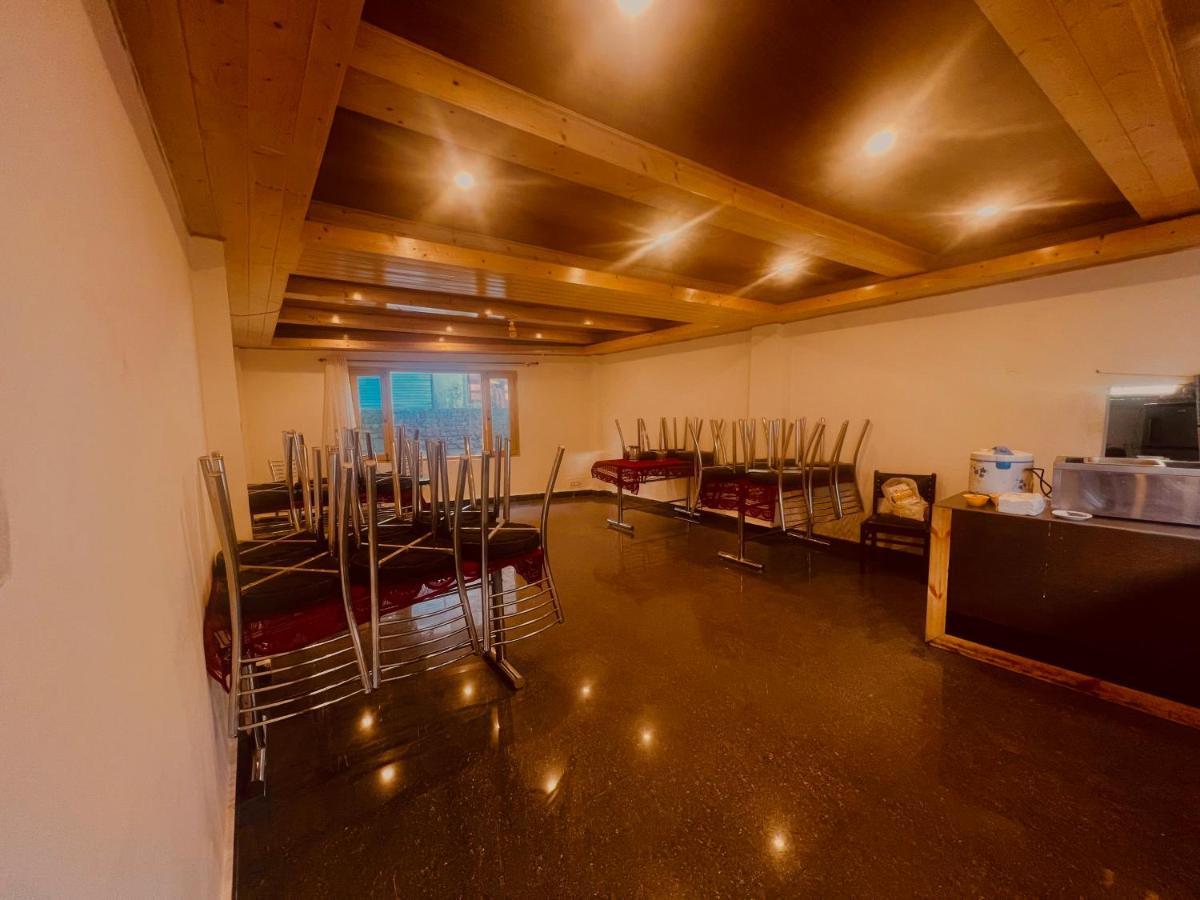 Guest house Castle - The Luxury Manali (Himachal Pradesh)